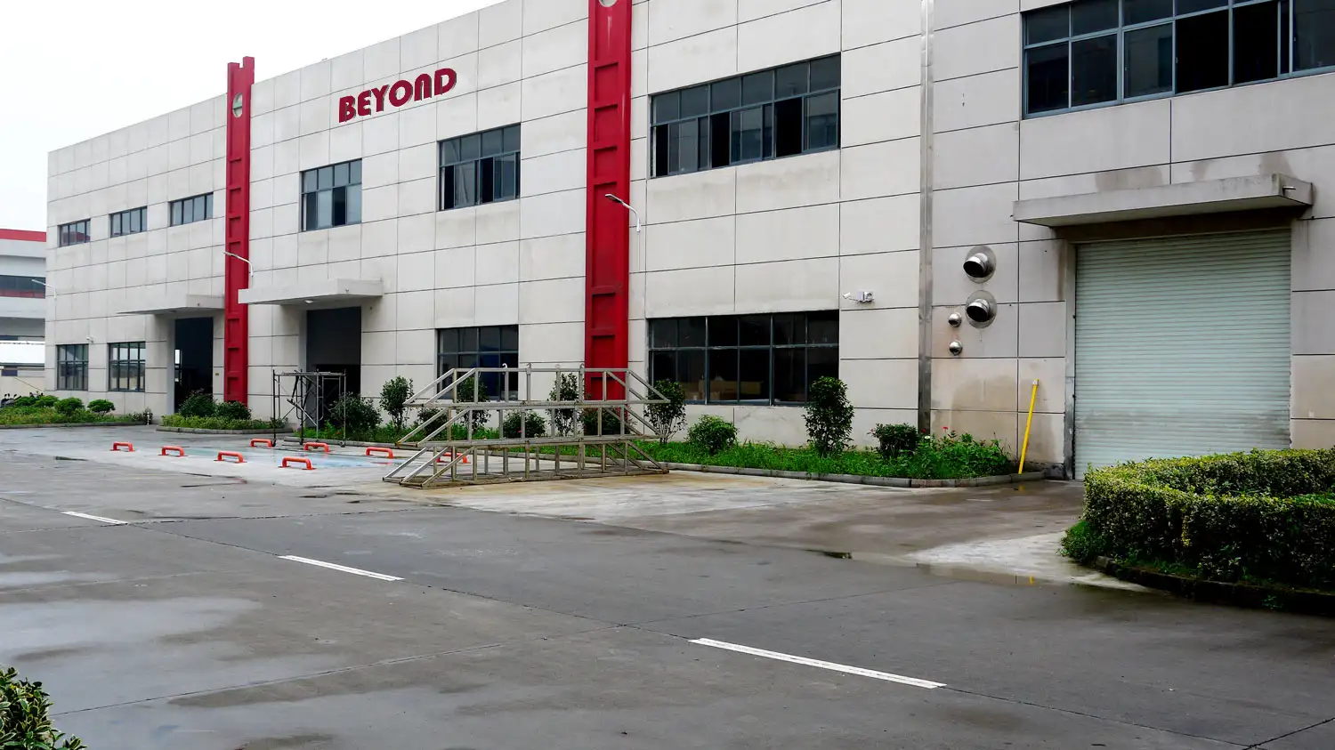 BEYOND TOOLS factory exterior. Professional pliers manufacturer with global supply capacity.